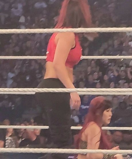 Bayley photo 422