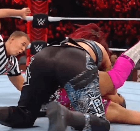 Bayley photo 426