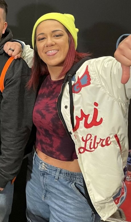 Bayley photo 444