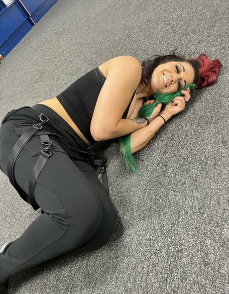 Bayley photo 456