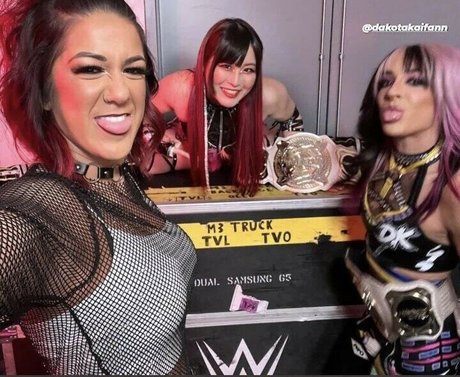 Bayley photo 465