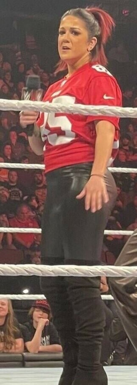 Bayley photo 481