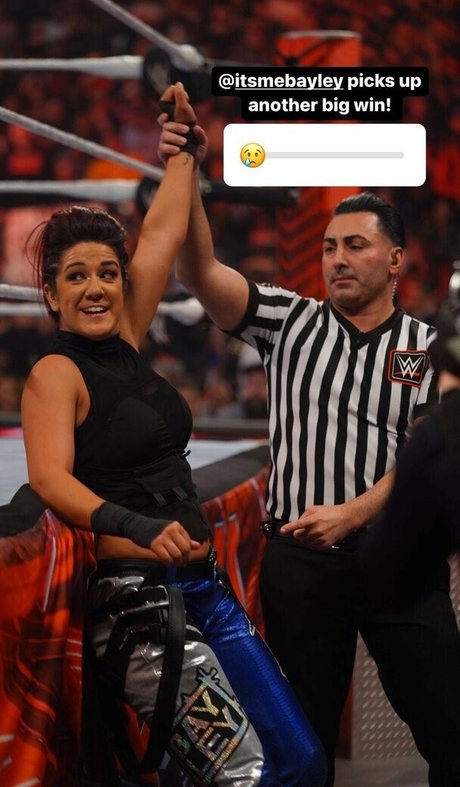 Bayley photo 483