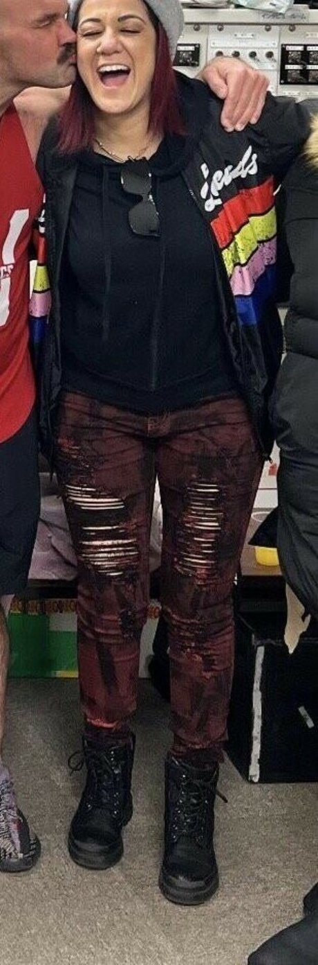 Bayley photo 487