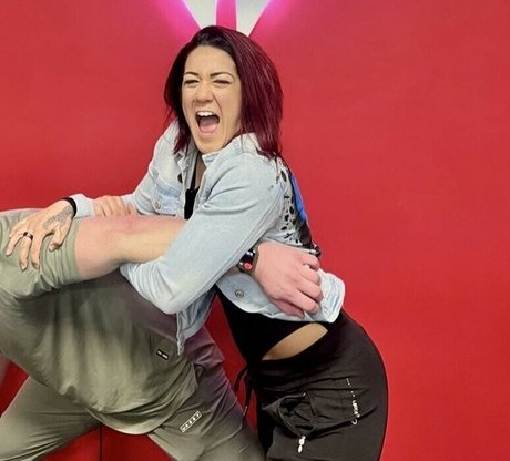 Bayley photo 493