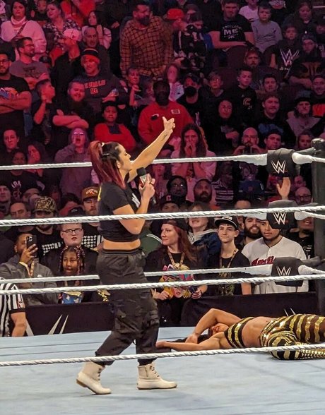 Bayley photo 496