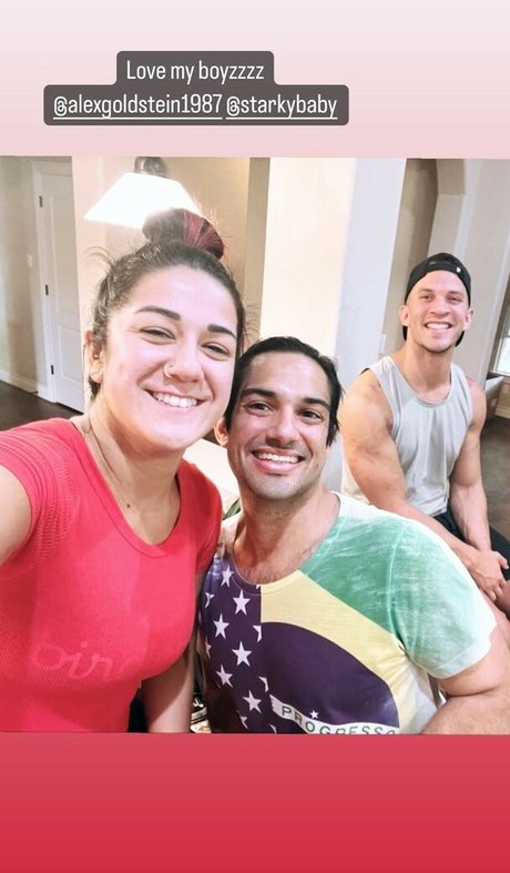 Bayley photo 517