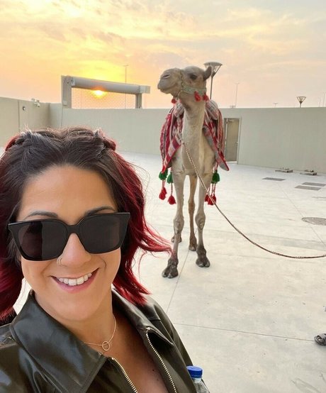 Bayley photo 522
