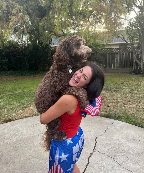 Bayley photo 544