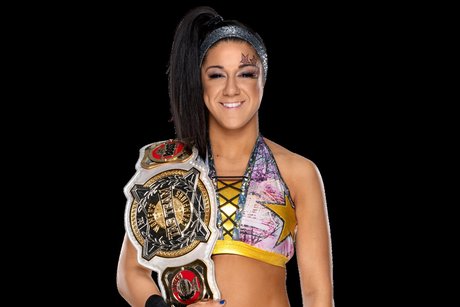 Bayley photo 550