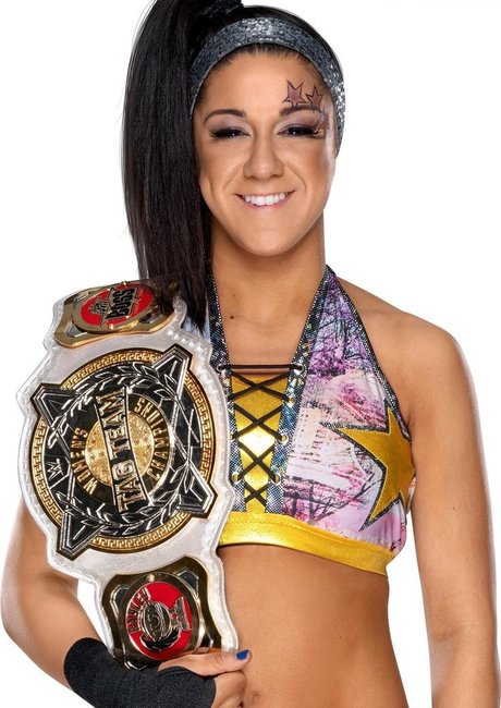 Bayley photo 553