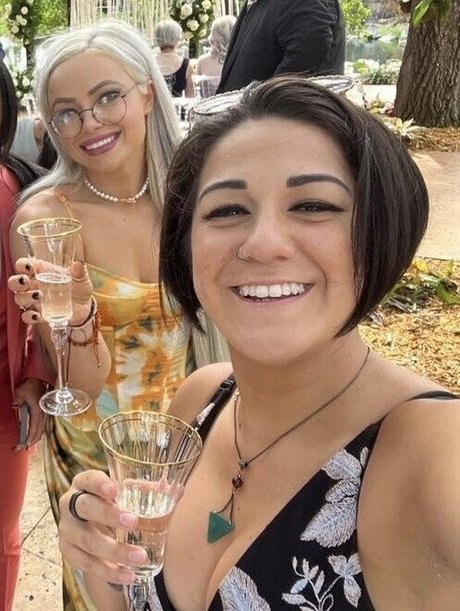 Bayley photo 561