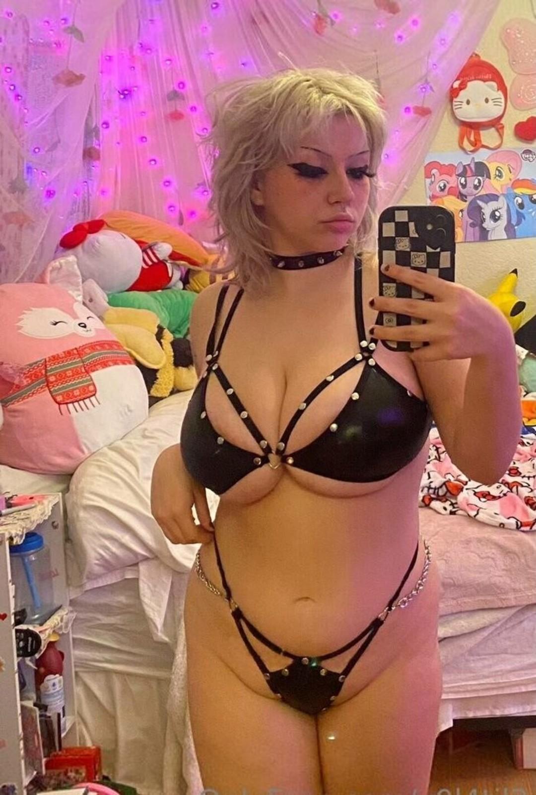 Bbabydollyy