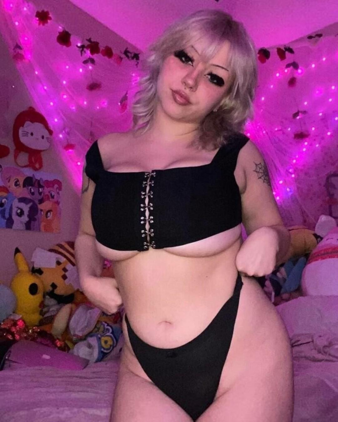 Bbabydollyy