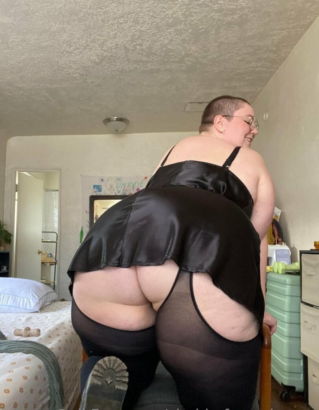 Bbwfrogprincess