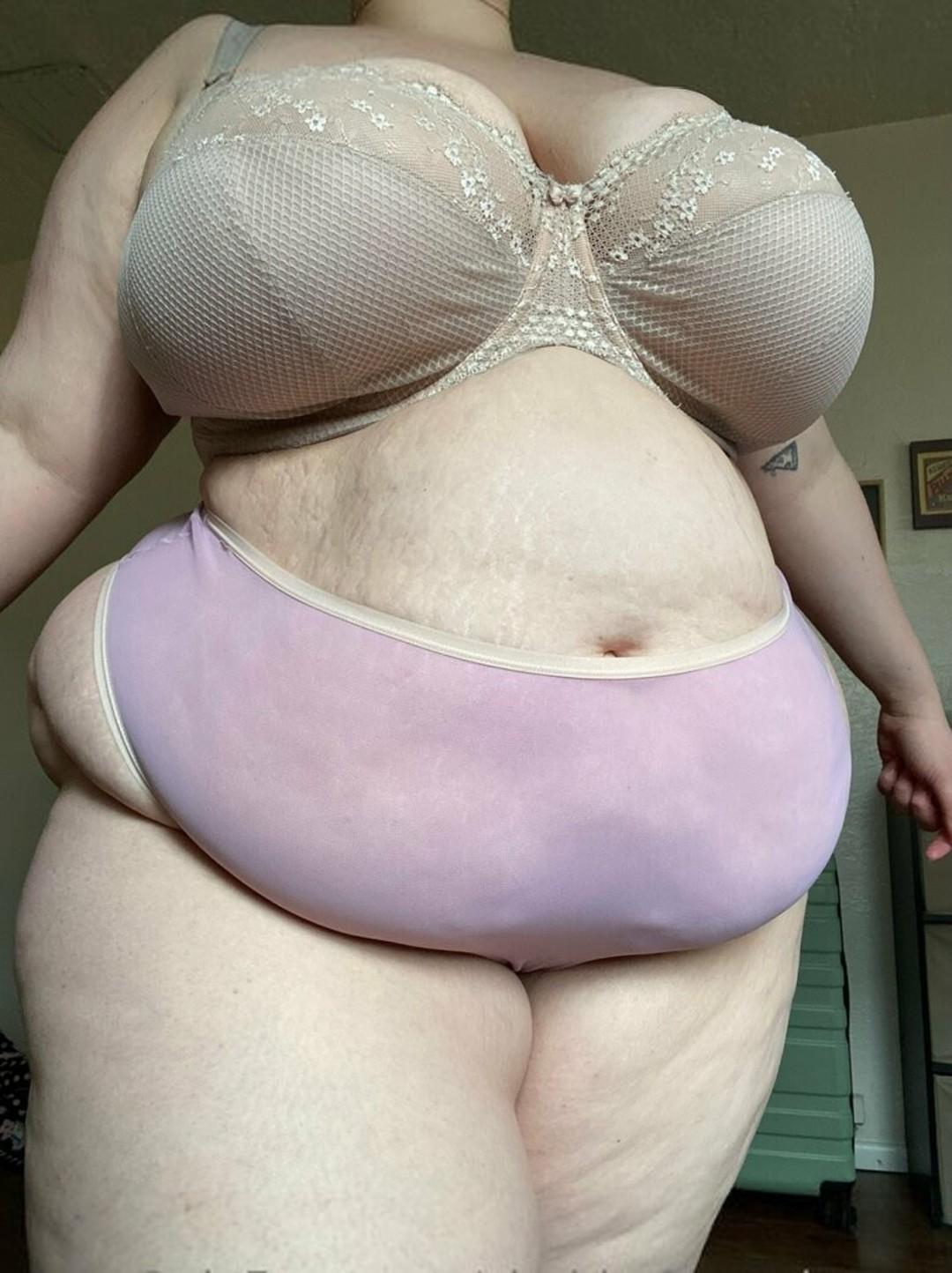 Bbwfrogprincess