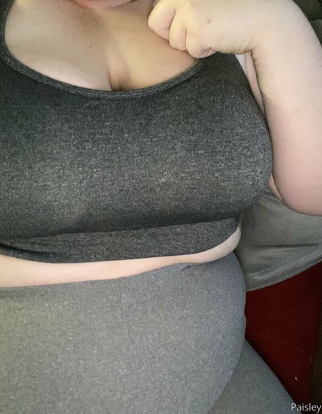 Profile photo of Bby_paisley