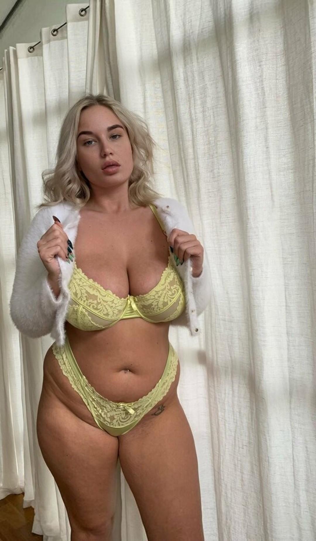 Bbydollgoddess
