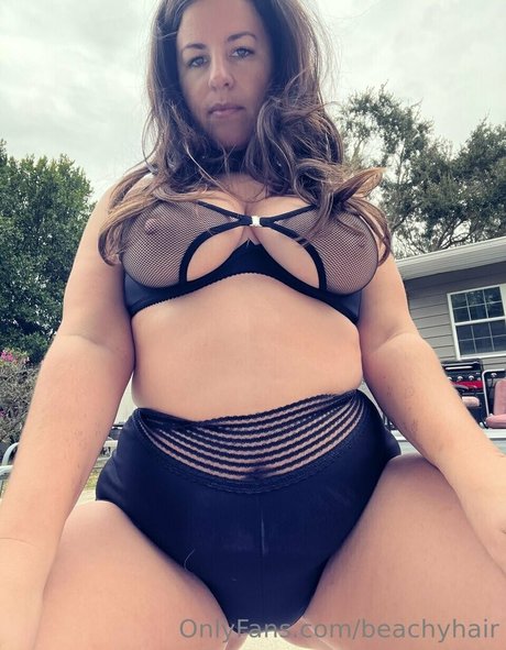 Beachyhair photo 19