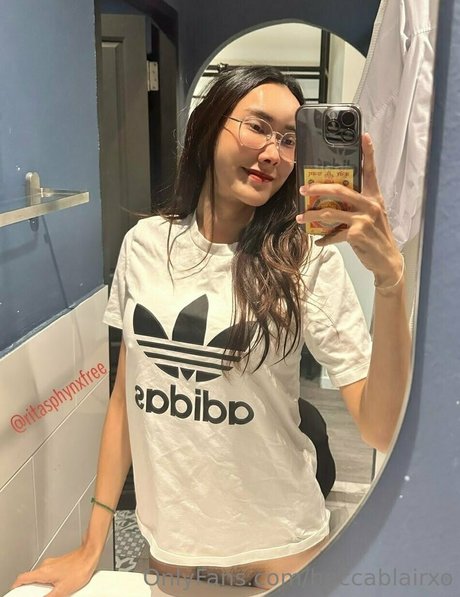 Beccablairxo photo 70