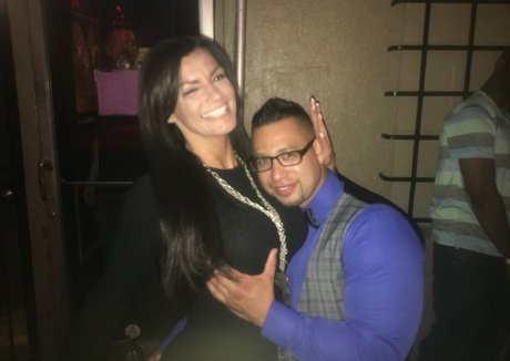 Becky Bandini photo 16