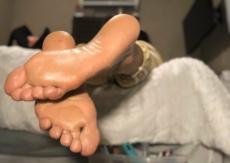 Becky Bandini photo 92