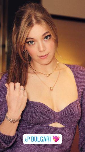Becky Hill photo 1