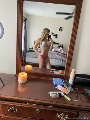 beckygimmiebecky photo 1