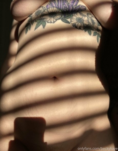 Beckykaye photo 57