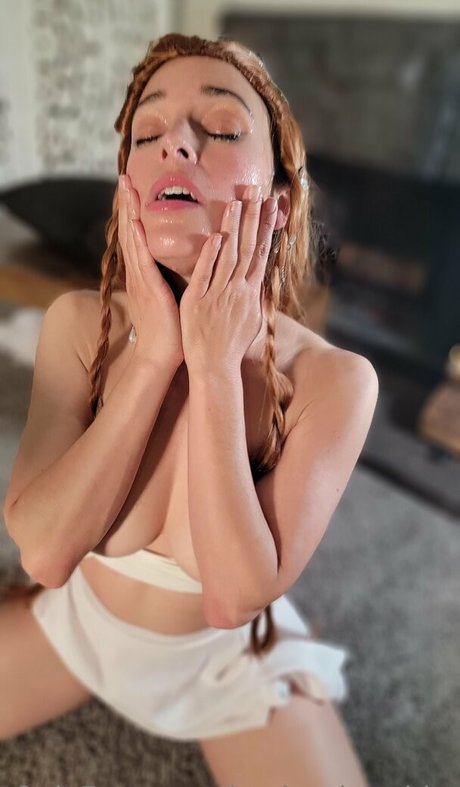 Beckywhytefulllength photo 34