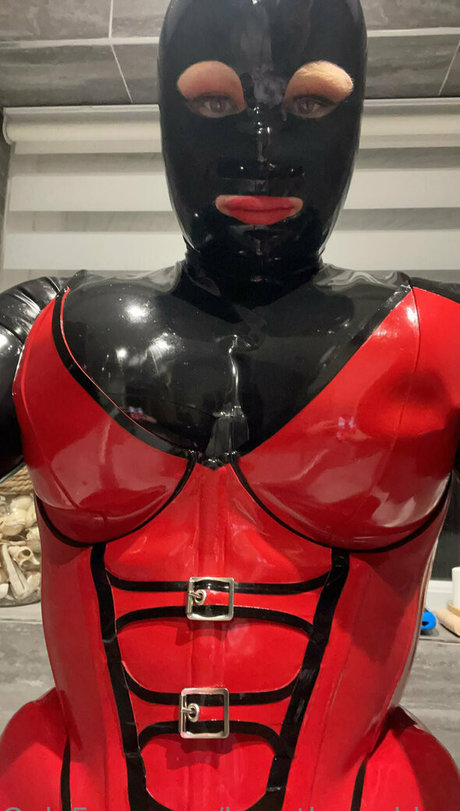 Bee_the_rubber_doll photo 14