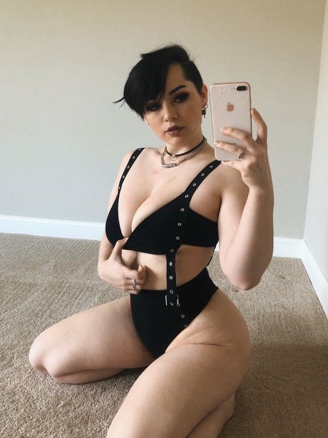 Beebinch photo 36