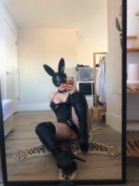 Beebinch photo 101