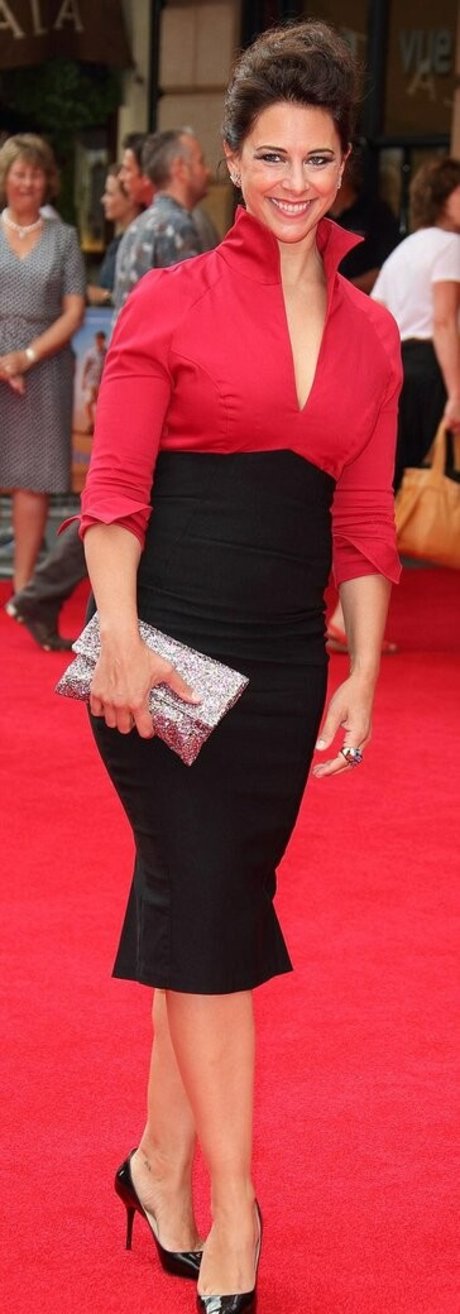 Belinda Stewart-Wilson photo 26