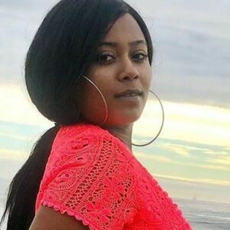 Bella Batista photo 42