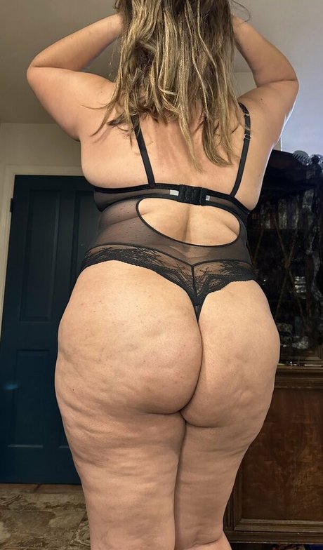 Bella Trixxx photo 10