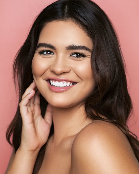 Bellaagolden photo 10