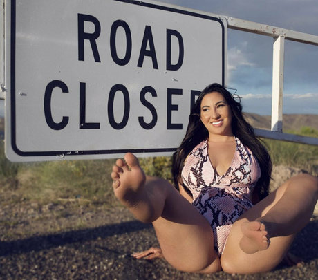 Bellabottoms69 photo 24