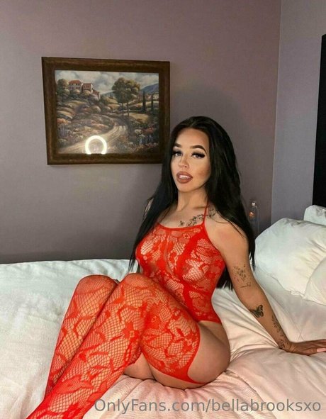 Bellabrooksxo photo 9