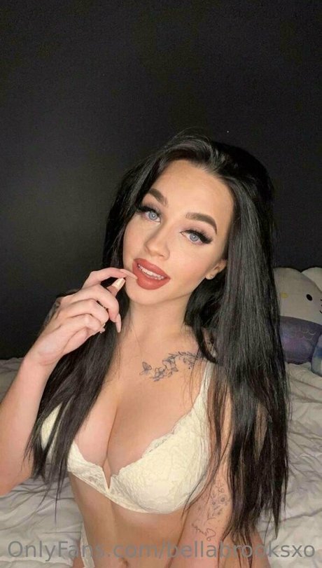 Bellabrooksxo photo 52