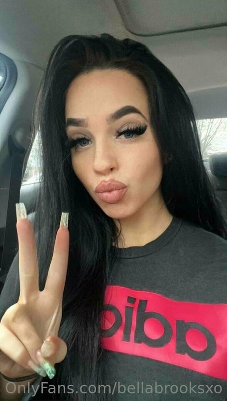 Bellabrooksxo photo 84