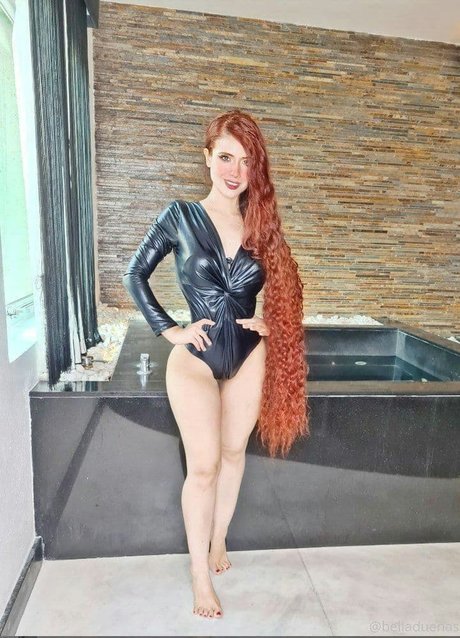 Bella Duenas photo 18