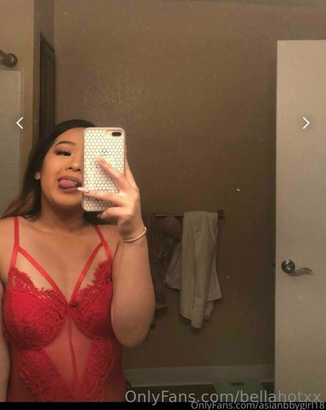 Bellahotxx photo 29