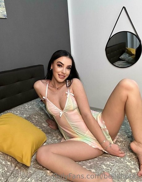 Bellahotxx photo 136