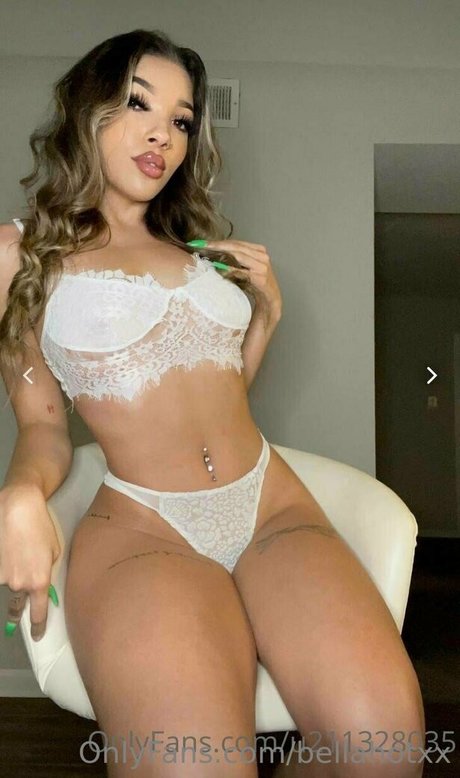 Bellahotxx photo 143