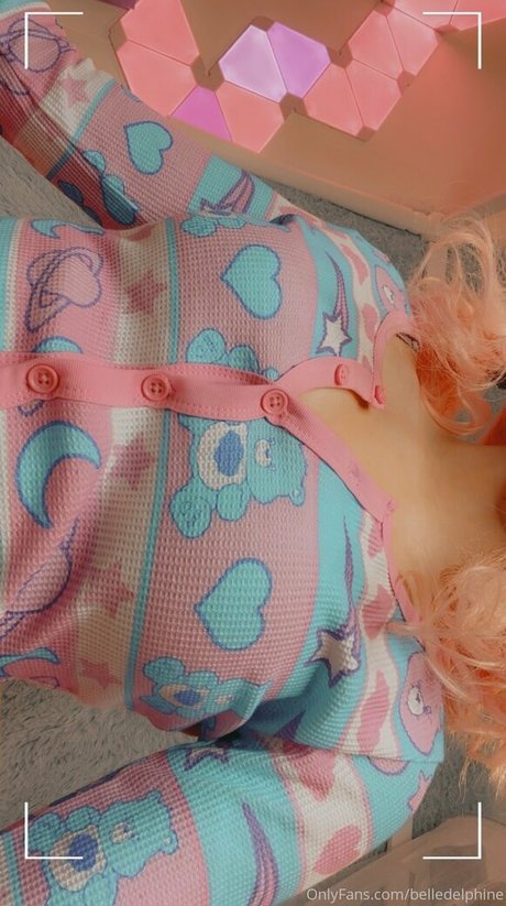 Belledelphine photo 512