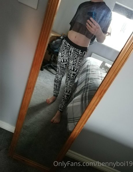 Bennyboi19 photo 45