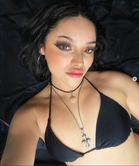 Bernaarose photo 12