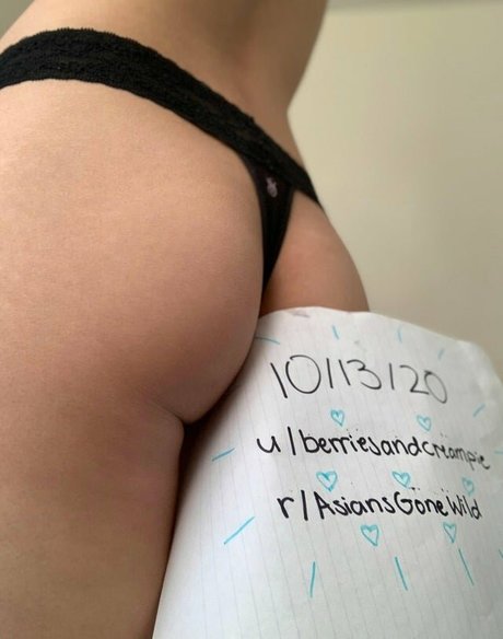 Berriesandcreampie photo 8