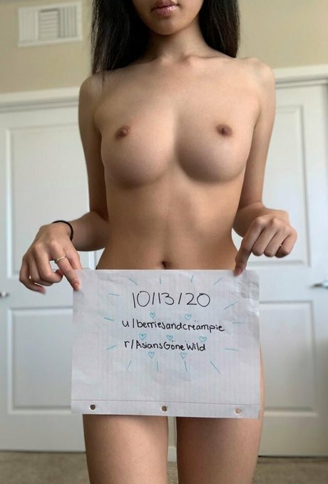 Berriesandcreampie photo 11